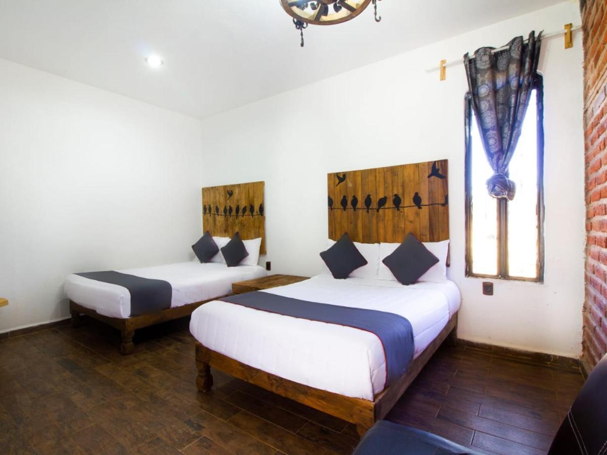 Hotel Cabanas Azul Tequilana Arandas Buitenkant foto