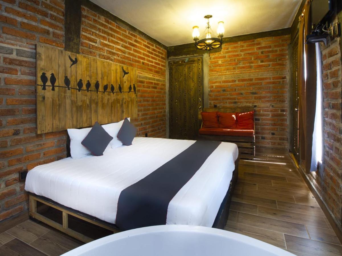 Hotel Cabanas Azul Tequilana Arandas Buitenkant foto