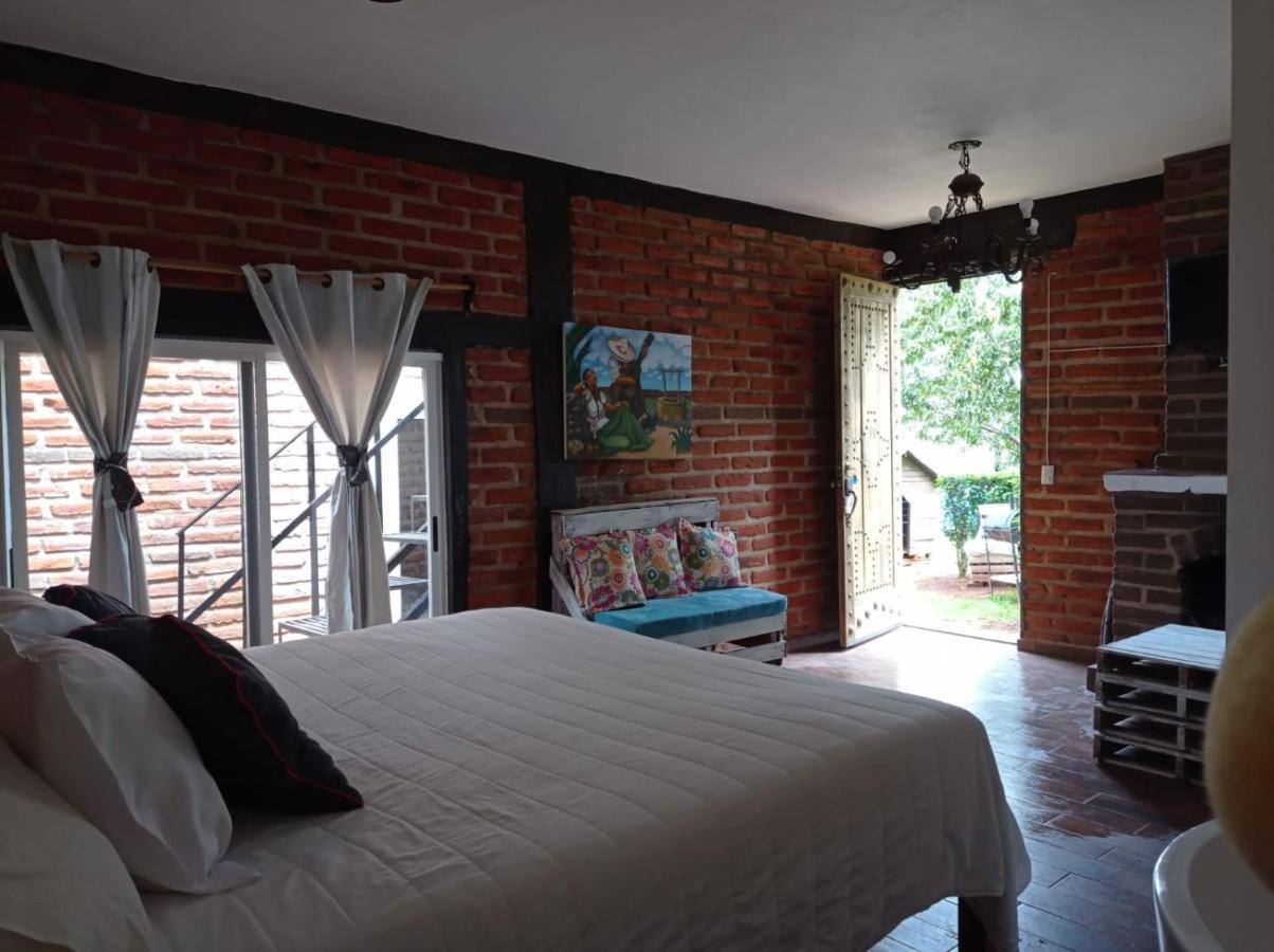 Hotel Cabanas Azul Tequilana Arandas Buitenkant foto